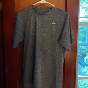 Men’s Nike Dry Fit Workout T-shirt